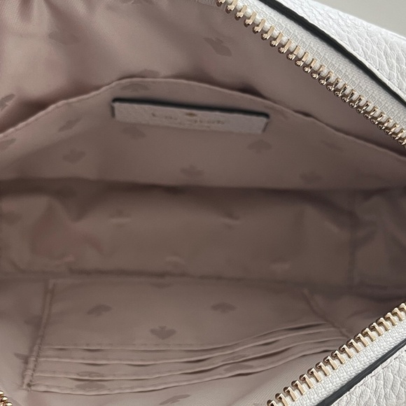 Kate Spade New York Kourtney Spectrum Stripe Camera Bag. NWT. - Picture 12 of 16